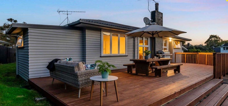 6 Lanark Place, Glen Innes, Auckland - Carousel 7