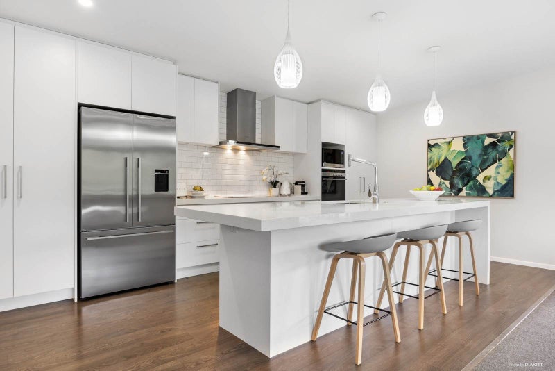 34 Montgomery Crescent, Cockle Bay, Auckland - Carousel 2