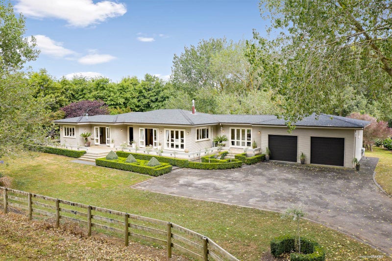 75 Estuary View Road, Waiau Pa, Pukekohe - Carousel 1