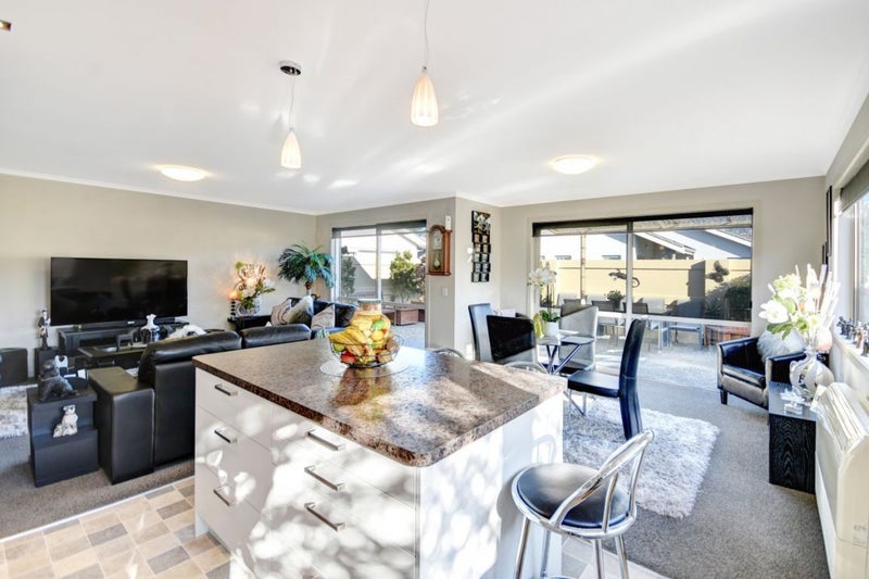 10A Kennedy Street, Saint Clair, Dunedin - Carousel 1