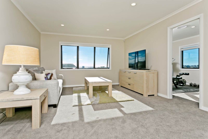 2 Carpenter Lane, Auckland - Carousel 21