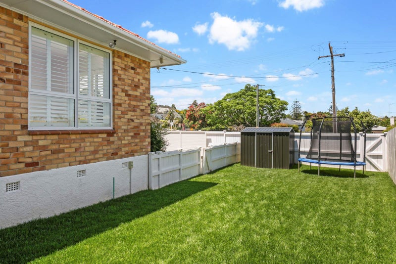 30 Harapaki Road, Meadowbank, Auckland - Carousel 2
