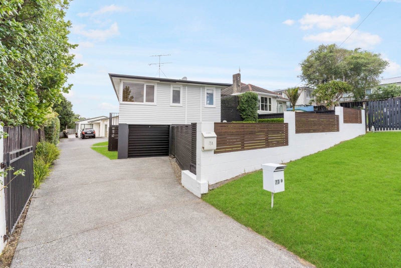 1/73 Verbena Road, Birkdale, Auckland - Carousel 1