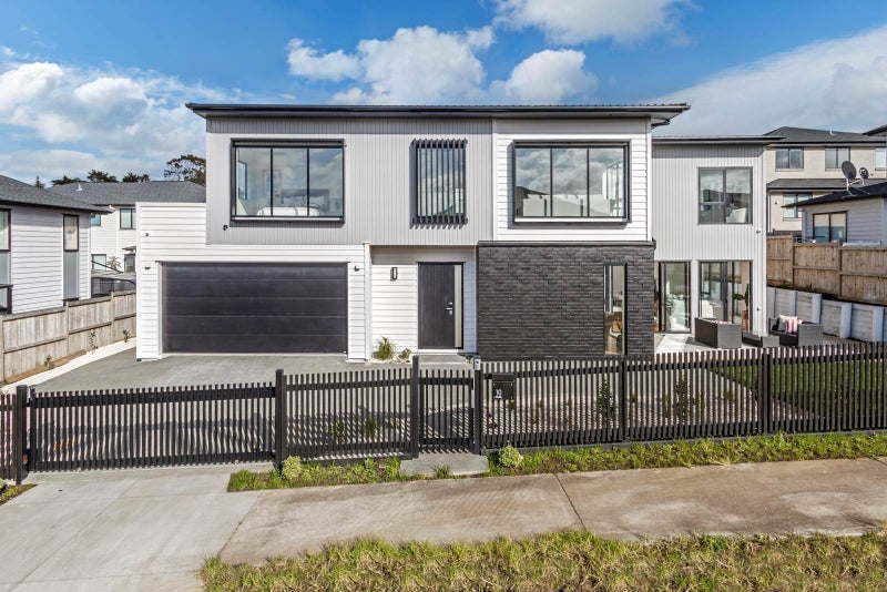 10 Paikea Street, Albany Heights, Auckland - Carousel 1