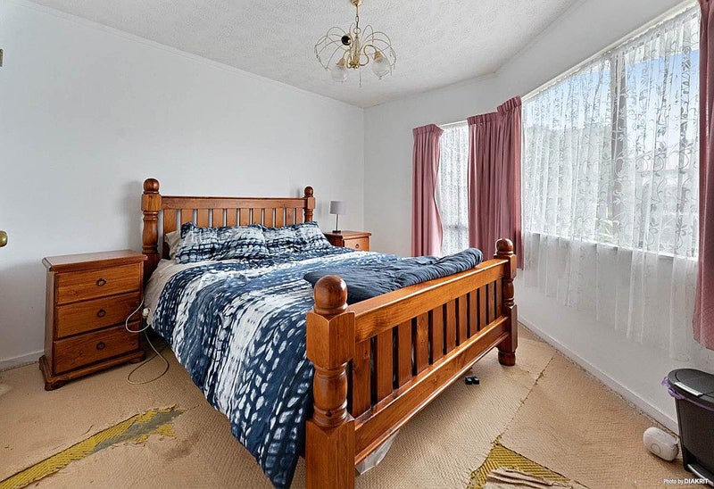 2/6 Taka Street, Takanini, Auckland - Carousel 2