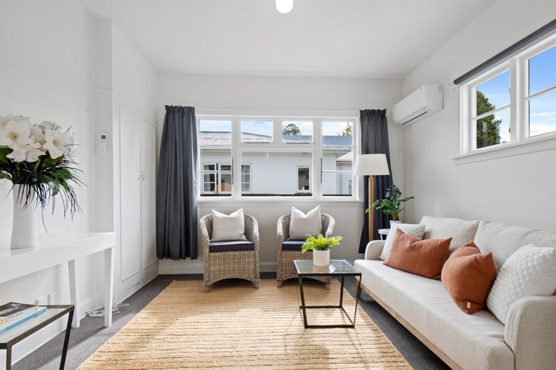 9 Aorangi Road, Bryndwr, Christchurch - Carousel 2