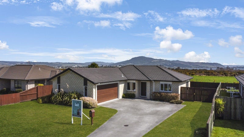 27 Carroll Place, Owhata, Rotorua - Carousel 19