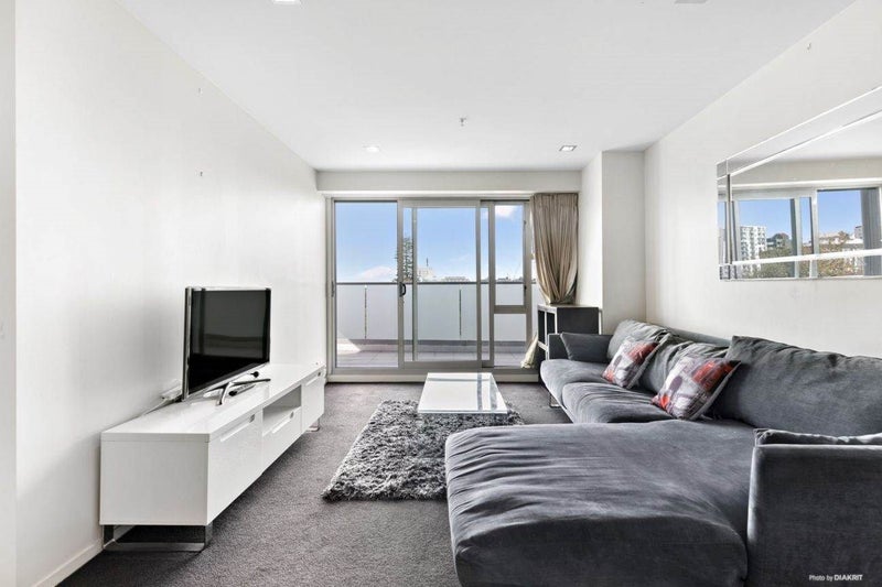 9E/14 Upper Queen Street, Newton, Auckland - Carousel 2