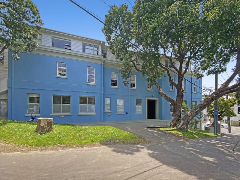 12/30 Hanson Street, Mount Cook, Wellington - Carousel 1