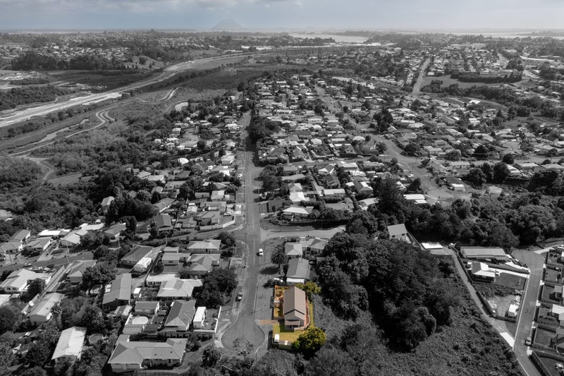 18A Bongard Street, Gate Pa, Tauranga - Carousel 26