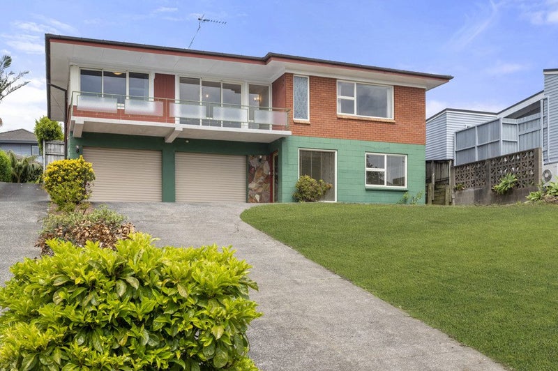 18 Modena Crescent, St Heliers, Auckland - Carousel 1
