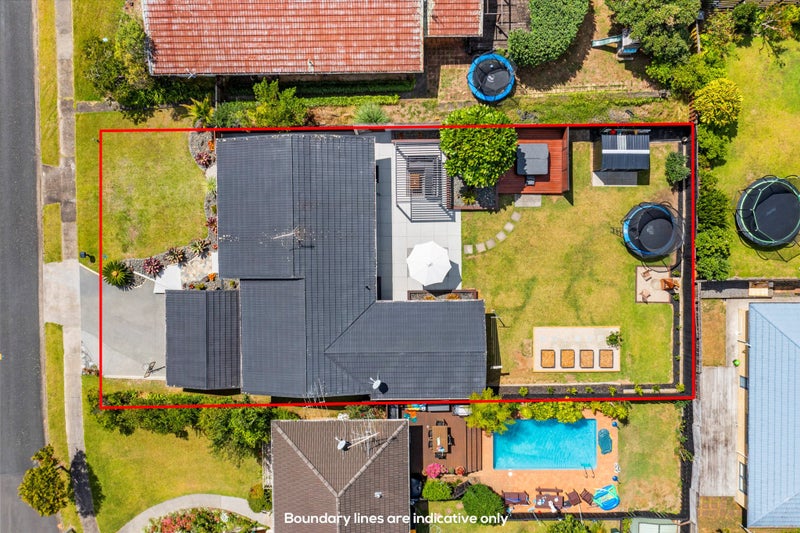 8 Quibray Place, Botany Downs, Auckland - Carousel 2