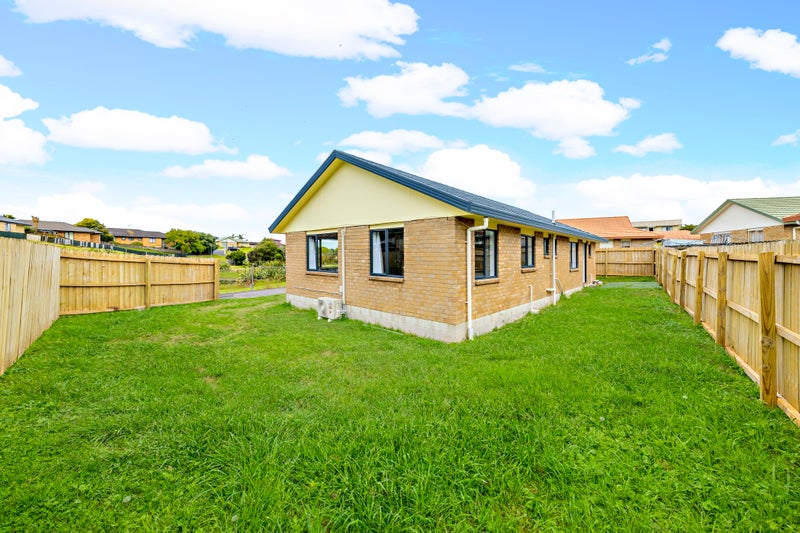 44 Manston Road, Mangere, Auckland - Carousel 11