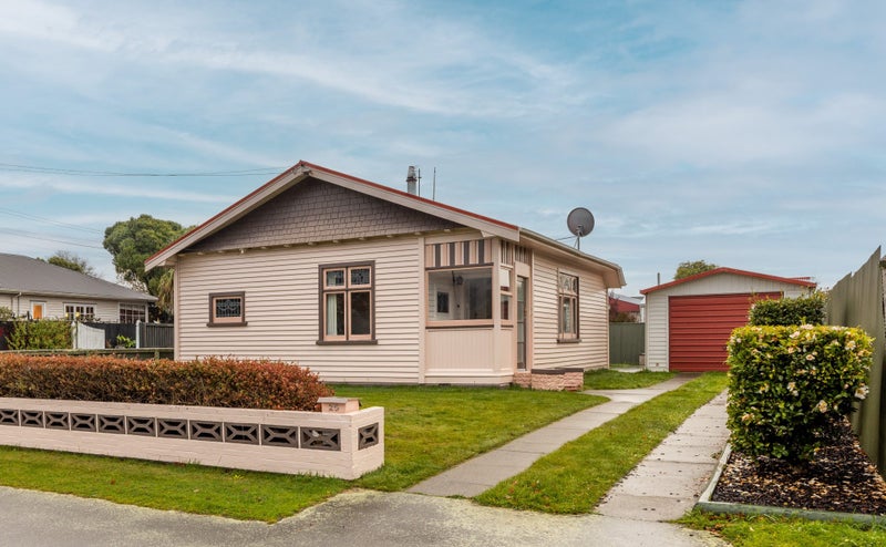 25 Wades Avenue, Saint Martins, Christchurch - Carousel 1