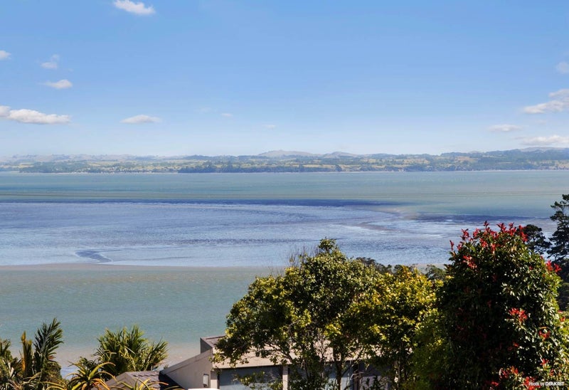 3/5 James Tyler Crescent, Mount Roskill, Auckland - Carousel 1