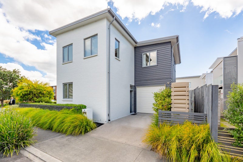 7 Meteor Road, Hobsonville, Auckland - Carousel 2