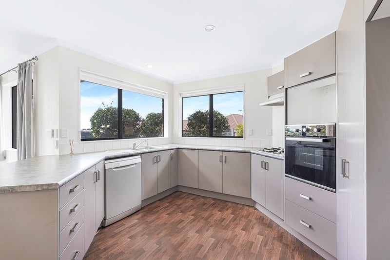 18 Everton Place, Grandview Heights, Hamilton - Carousel 2