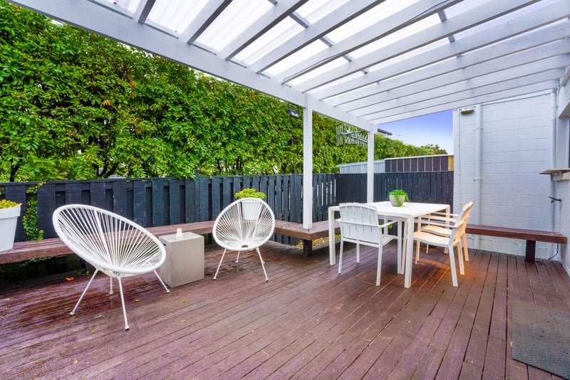 16/72 Kitchener Road, Milford, Auckland - Carousel 1