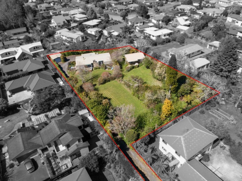 35 Larcy Road, Lynmore, Rotorua - Carousel 1