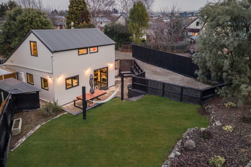 196A Stone Street, Wanaka - Carousel 1