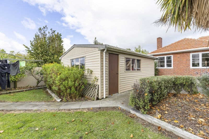 54 Savage Crescent, West End, Palmerston North - Carousel 26