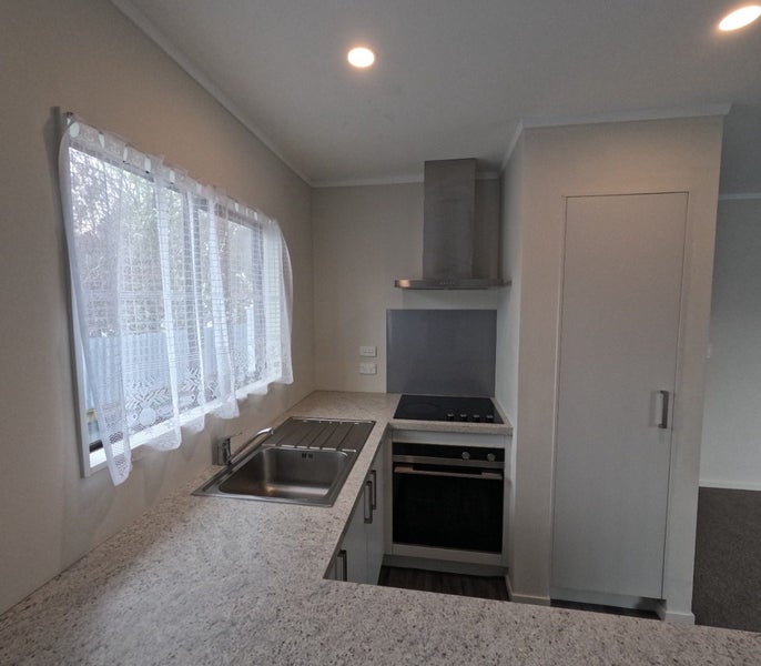 12 Redwood Drive, Waipukurau, Waipukurau - Carousel 10