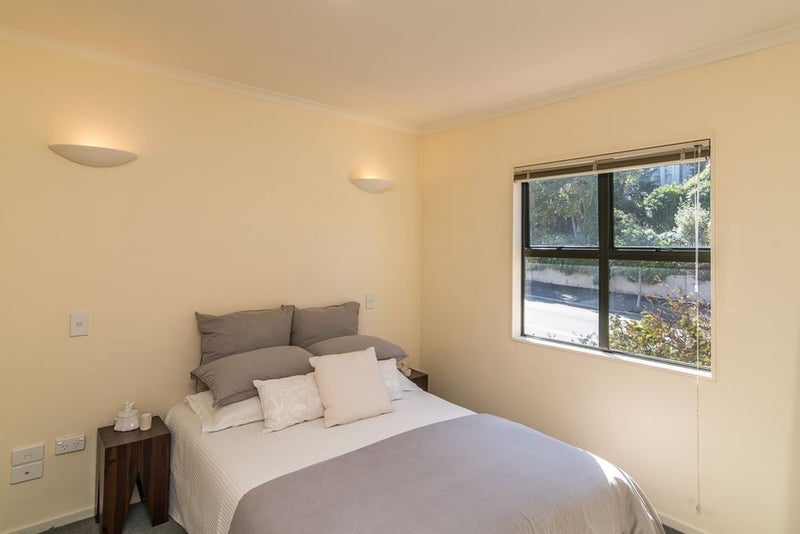 85 Hill Street, Thorndon, Wellington - Carousel 2
