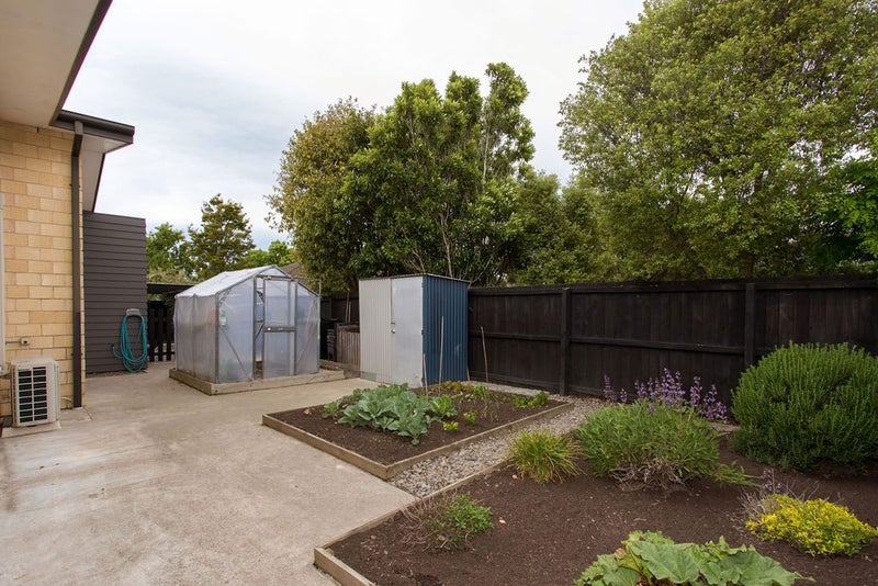 28 Willowview Drive, Redwood, Christchurch - Carousel 26
