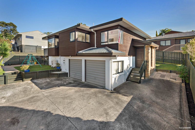 2/6 Antrim Grove, Bayview, Auckland - Carousel 1
