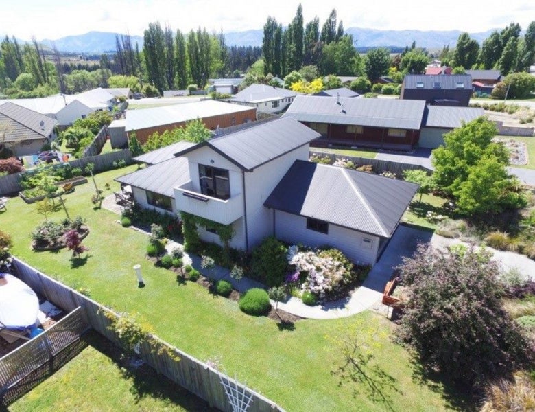 6 Hunt Place, Albert Town, Wanaka - Carousel 2