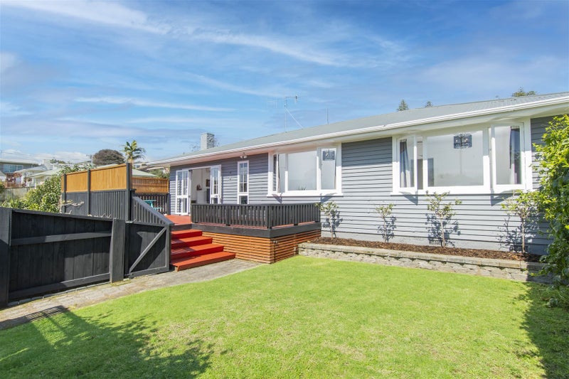 32A Esk Street, Parkvale, Tauranga - Carousel 2
