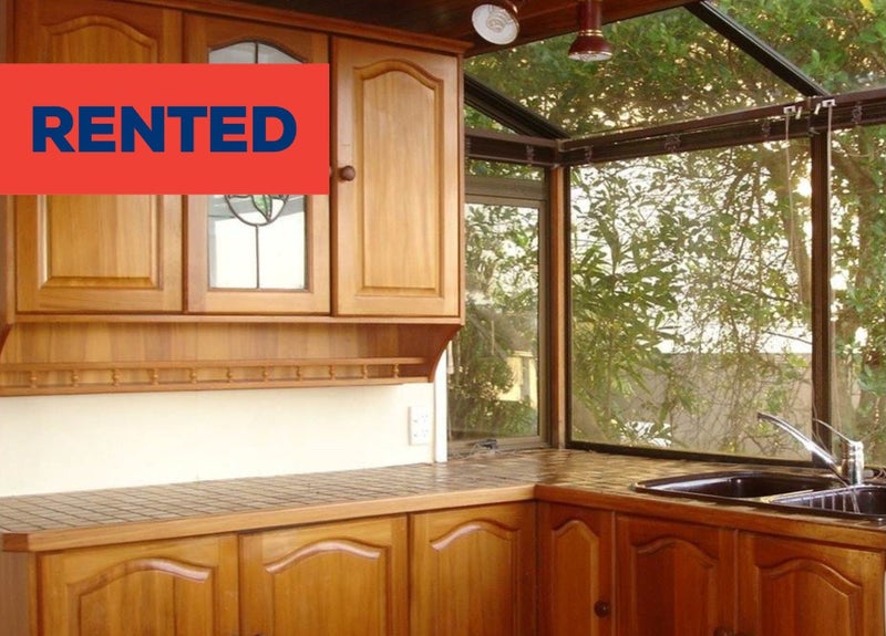 19 Lewisham Street, Highland Park, Auckland - Carousel 1