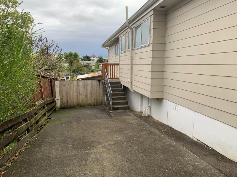 36 Terra Nova Street, Glen Eden, Auckland - Carousel 2
