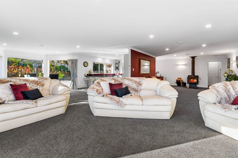 46 Blackmore Drive, Lynmore, Rotorua - Carousel 1