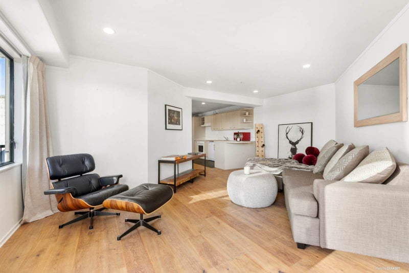 11B/6 Whitaker Place, Grafton, Auckland - Carousel 2