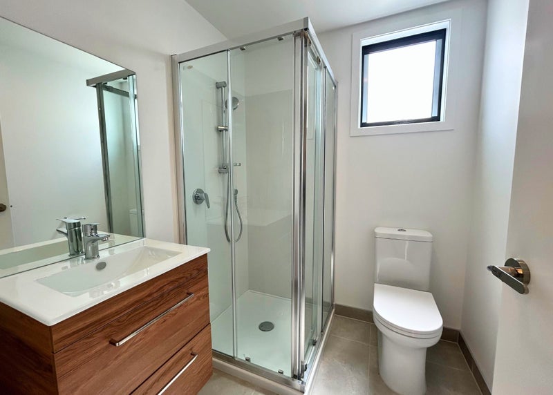 5/4 Mead Street, Avondale, Auckland - Carousel 8