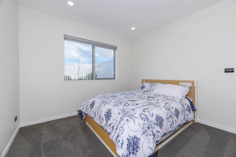 8 Luff Place, Long Bay, Auckland - Carousel 35