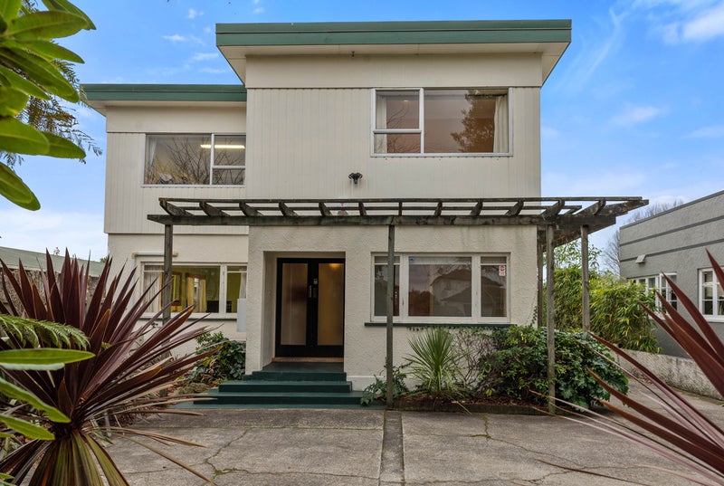 21 Elizabeth Street, Victoria, Rotorua - Carousel 1