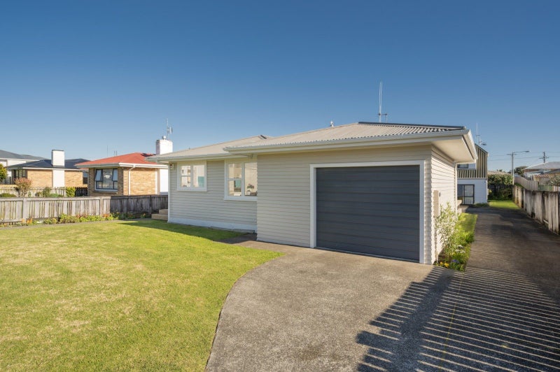 17 Hayes Avenue, Gate Pa, Tauranga - Carousel 20