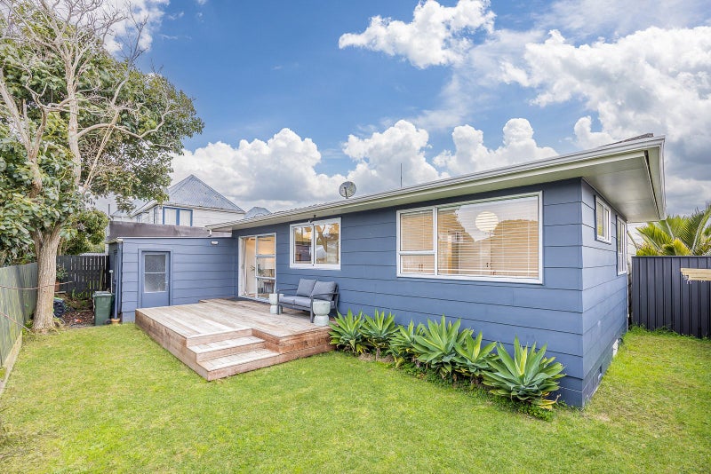 3/26 Tranmere Road, Sandringham, Auckland - Carousel 1