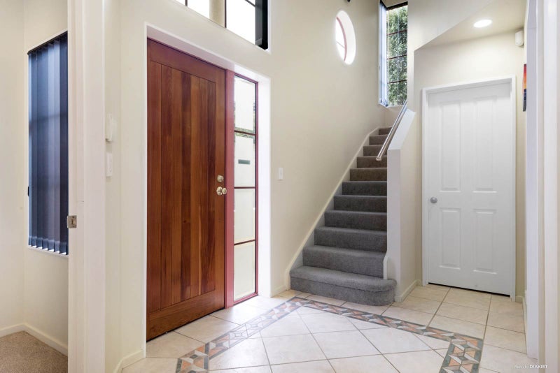 127B Browns Bay Road, Browns Bay, Auckland - Carousel 2