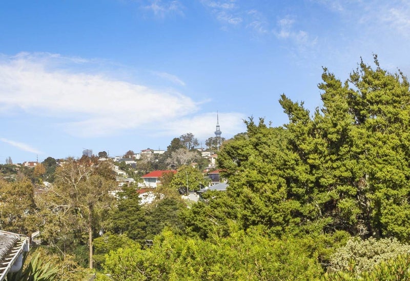 1/68 Lynden Avenue, Hillcrest, Auckland - Carousel 14