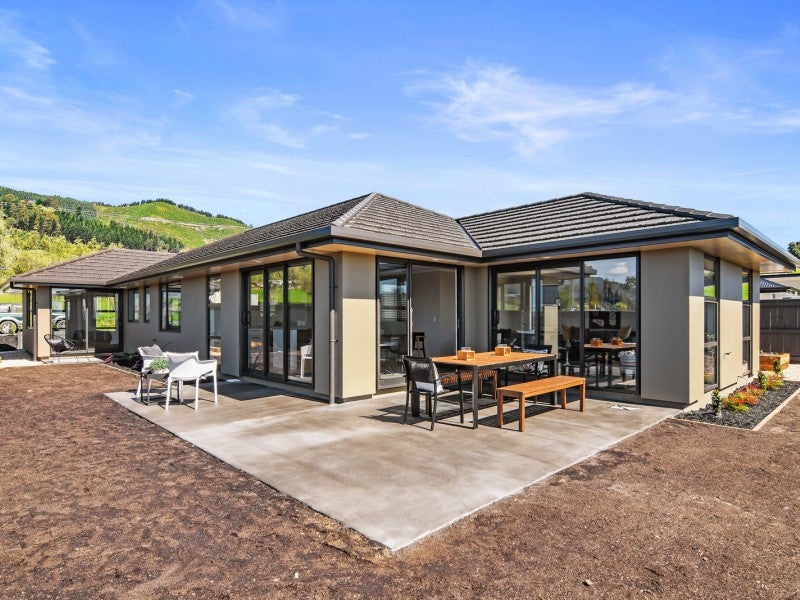 7 Tiraumea Street, Richmond - Carousel 2