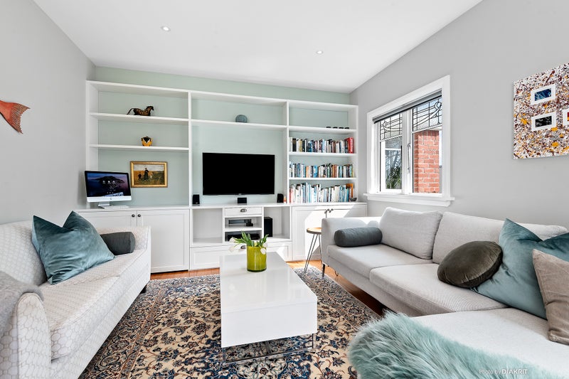 49 Cashmere Avenue, Khandallah, Wellington - Carousel 2