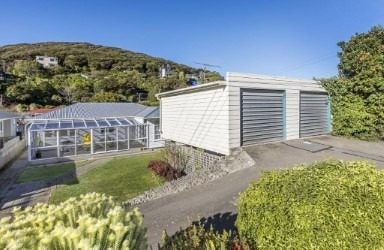 58 Airlie Road, Plimmerton, Porirua - Carousel 20