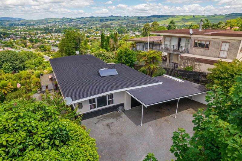 29 Russell Crescent, Western Heights, Rotorua - Carousel 1