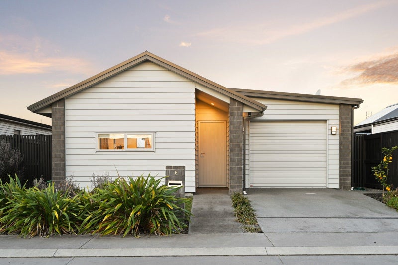 6 Trewern Avenue, Chartwell, Hamilton - Carousel 1