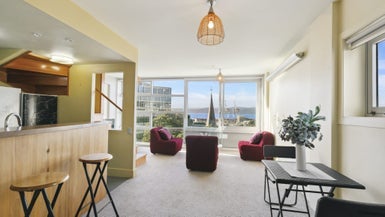 40/43 Mulgrave Street, Thorndon, Wellington - Carousel 1