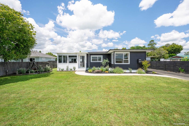 29 George Crescent, Buckland, Pukekohe - Carousel 1