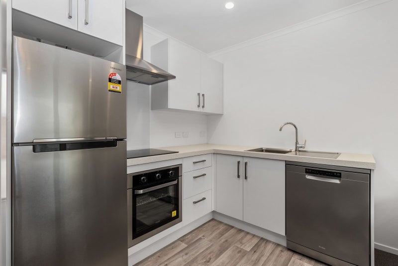 5/5 Ford Street, Hamilton East, Hamilton - Carousel 2
